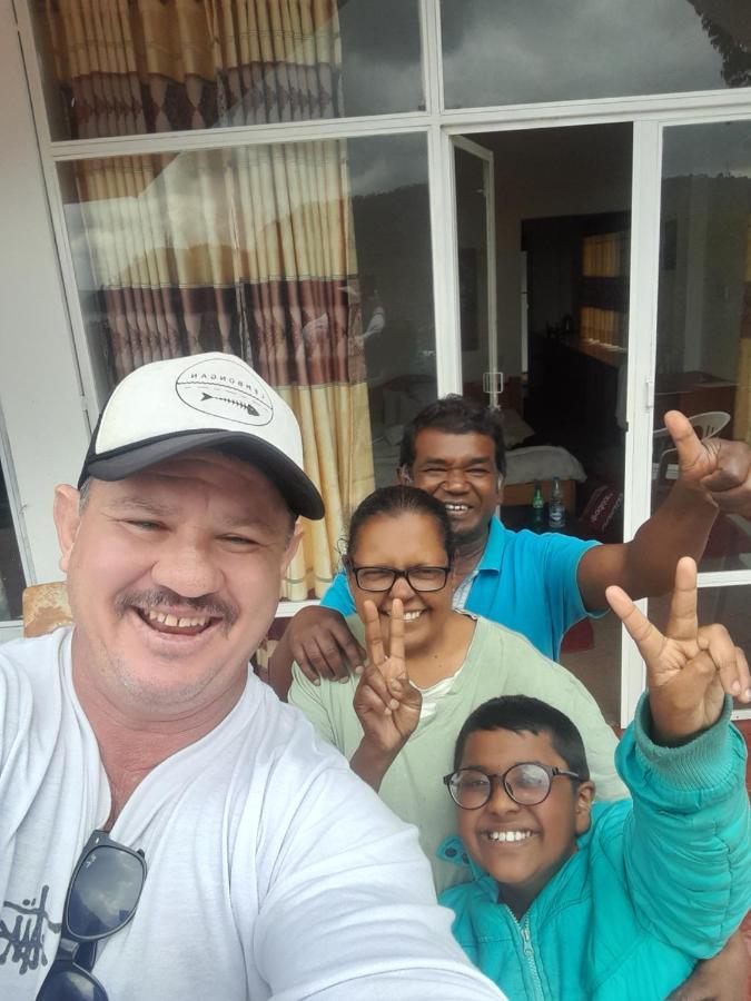 Woods Hut Homestay Nuwara Eliya